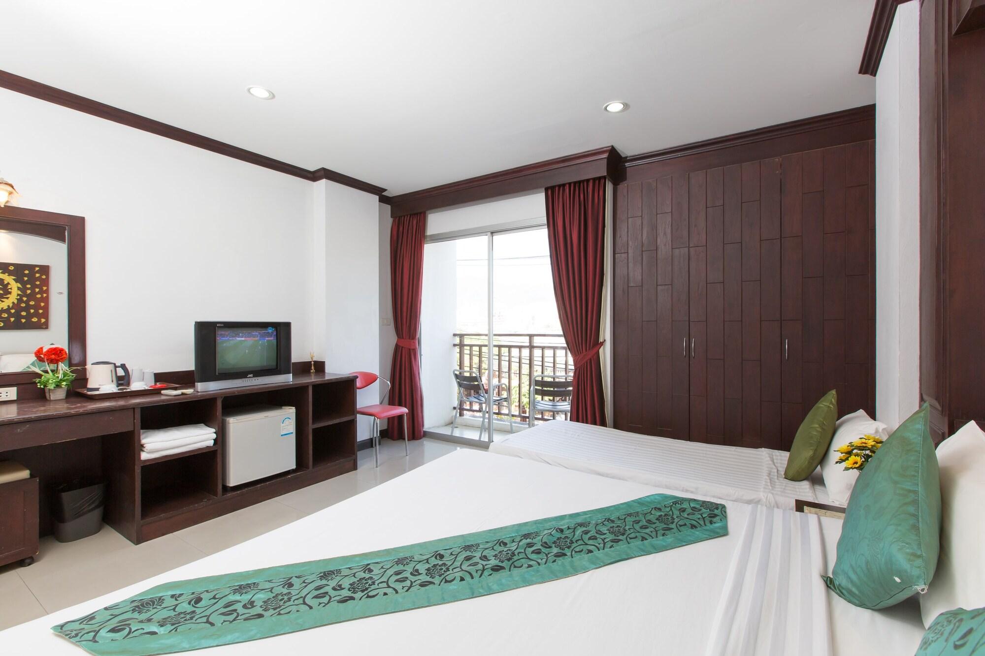 Patong Buri Hotel Eksteriør bilde