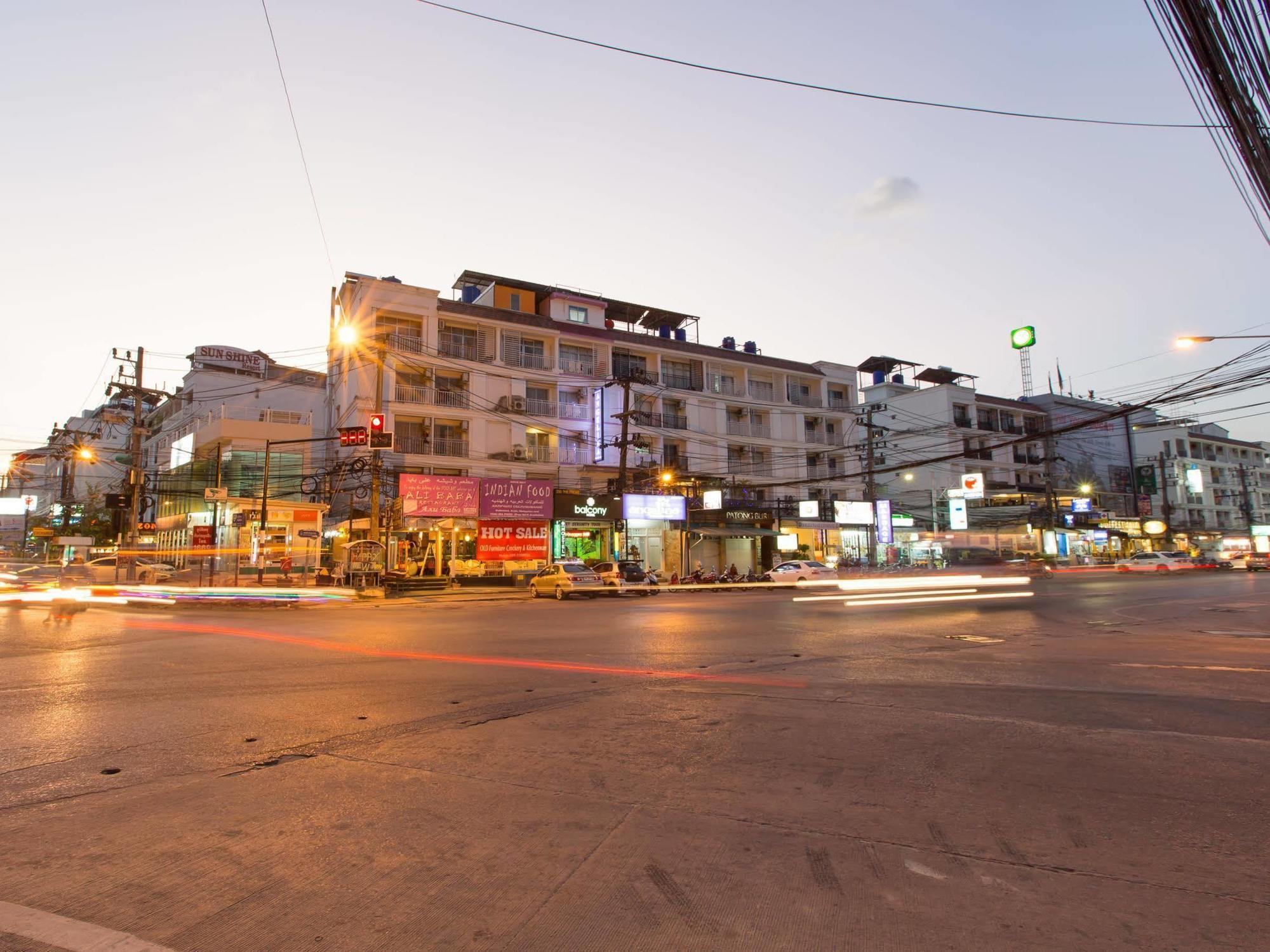 Patong Buri Hotel Eksteriør bilde